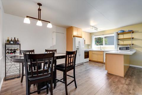 754 Normandy Ct, Fairfield, CA 94533 photo 6