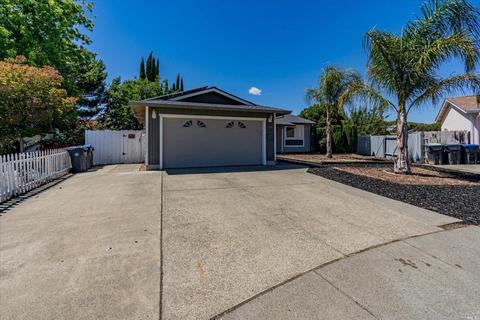 754 Normandy Ct, Fairfield, CA 94533 photo 3