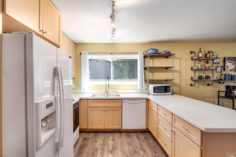 754 Normandy Ct, Fairfield, CA 94533 photo 8