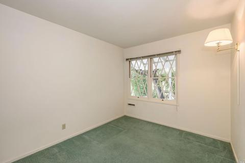 35 Mission Dr, Petaluma, CA 94952 photo 24