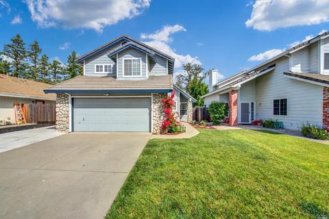 454 Regency Cir, Vacaville, CA 95687 photo 2