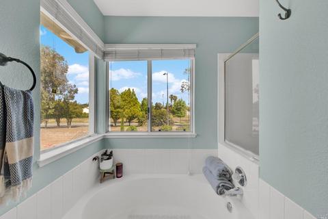 454 Regency Cir, Vacaville, CA 95687 photo 33