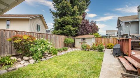 2186 Saint Augustine Cir, Petaluma, CA 94954 photo 46