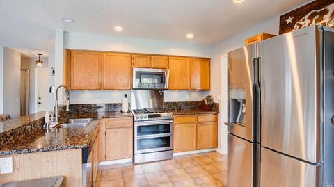 2186 Saint Augustine Cir, Petaluma, CA 94954 photo 23
