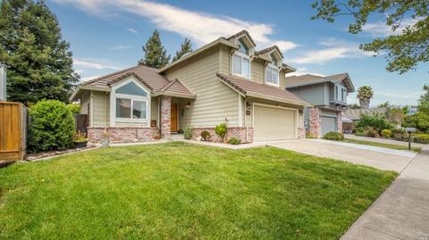 2186 Saint Augustine Cir, Petaluma, CA 94954 photo 4