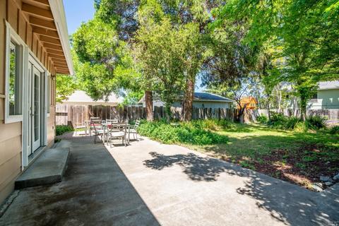 197 Cresta Dr, Ukiah, CA 95482 photo 21