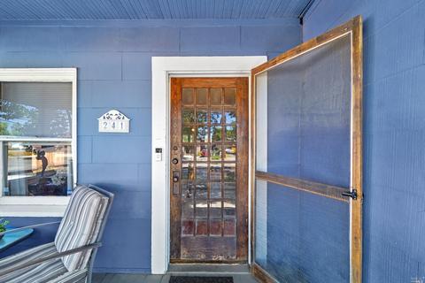 241 S 2nd St, Dixon, CA 95620 photo 6