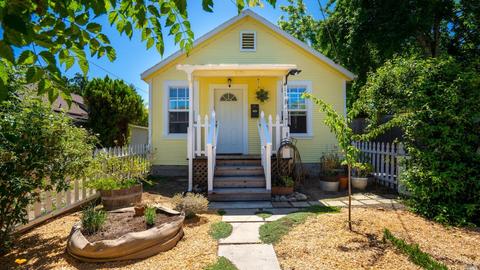 411 E 1st St, Cloverdale, CA 95425 photo 10