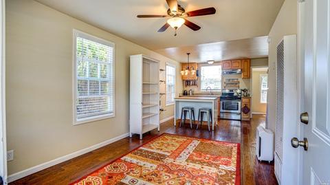 411 E 1st St, Cloverdale, CA 95425 photo 2
