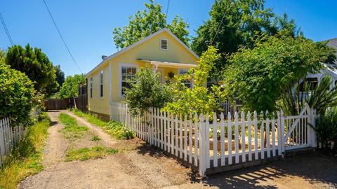 411 E 1st St, Cloverdale, CA 95425 photo 8