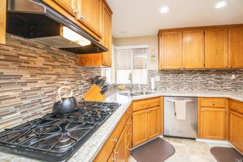 1820 Dailey Dr, Dixon, CA 95620 photo 8