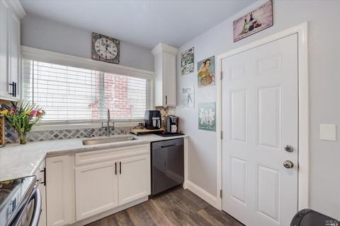 220 Springs Rd, Vallejo, CA 94590 photo 10