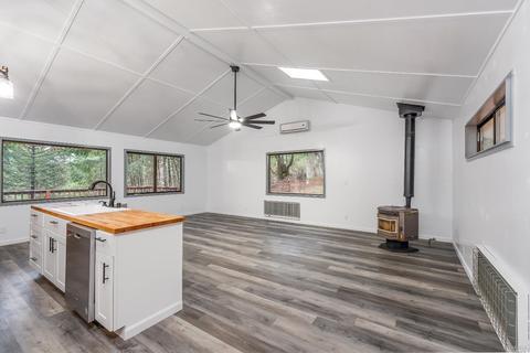 2067 Buckeye Dr, Willits, CA 95490 photo 3