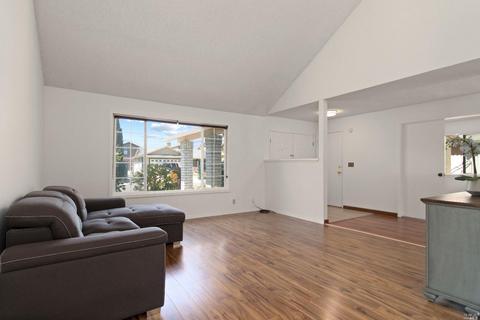 134 Serpentine Dr, Vallejo, CA 94589 photo 10