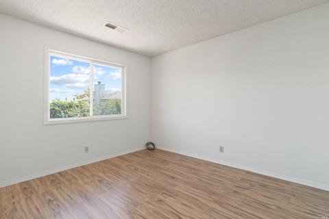 134 Serpentine Dr, Vallejo, CA 94589 photo 22