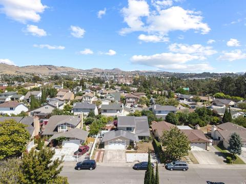 134 Serpentine Dr, Vallejo, CA 94589 photo 5