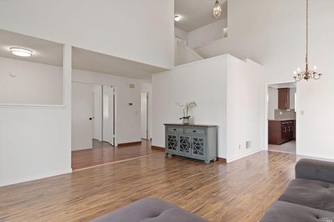 134 Serpentine Dr, Vallejo, CA 94589 photo 9