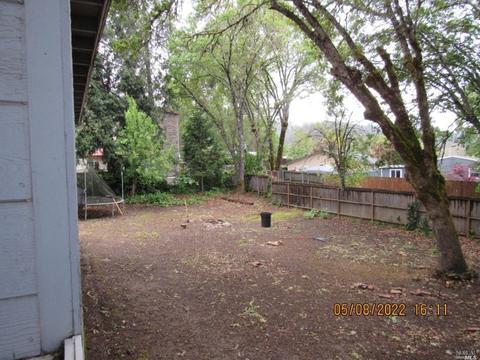 1110 Poplar Ave, Willits, CA 95490 photo 12
