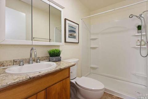 561 Grant St, Vallejo, CA 94590 photo 13