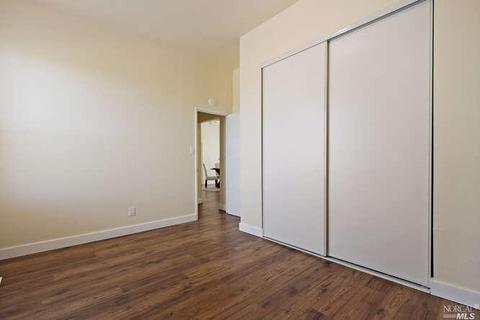 561 Grant St, Vallejo, CA 94590 photo 14