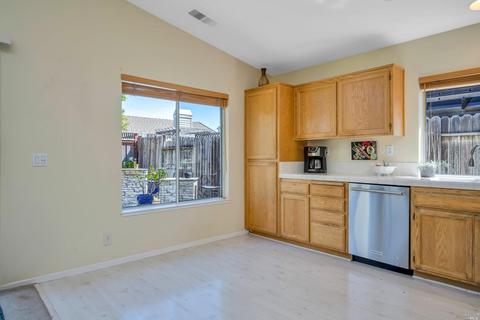 661 Leafhaven Ln, Windsor, CA 95492 photo 14