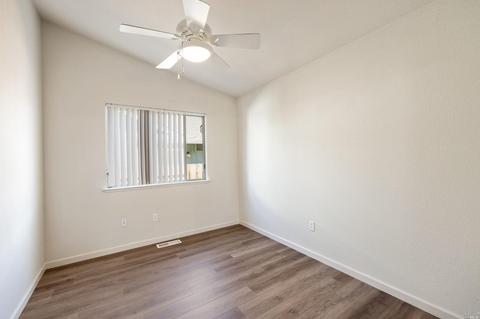 1040 Hampshire Ln, Windsor, CA 95492 photo 27