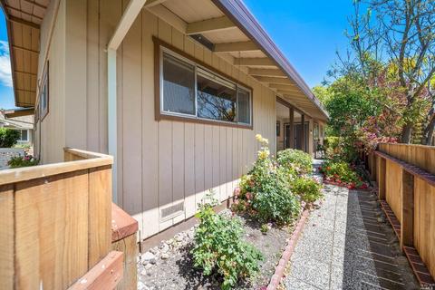 131 Vineyard Cir, Sonoma, CA 95476 photo 13