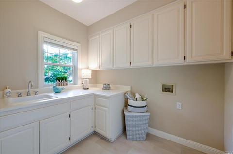 9951 Troon Ct, Windsor, CA 95492 photo 16