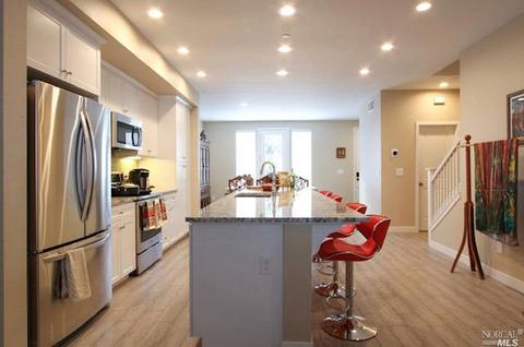 124 Johnson St, Windsor, CA 95492 photo 1