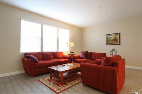 124 Johnson St, Windsor, CA 95492 photo 8