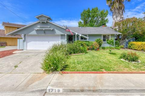 1719 Elm St, Fairfield, CA 94533 photo 1