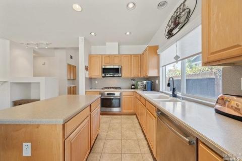 6289 Pebble Beach Dr, Vallejo, CA 94591 photo 13