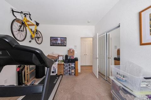 6289 Pebble Beach Dr, Vallejo, CA 94591 photo 25