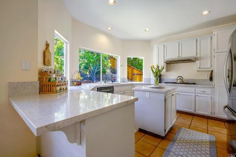 790 Miramonte St, Windsor, CA 95492 photo 13