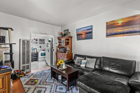 37 Randolph St, Napa, CA 94559 photo 9