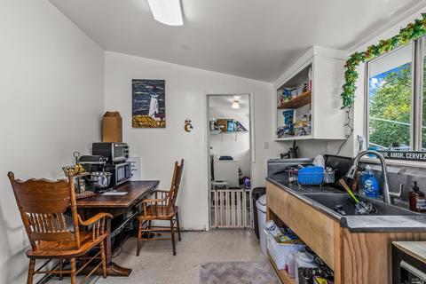 37 Randolph St, Napa, CA 94559 photo 11