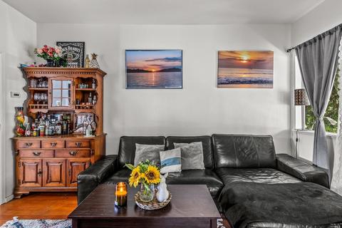 37 Randolph St, Napa, CA 94559 photo 8