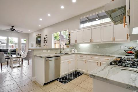 1150 Castelletto Pl, Windsor, CA 95492 photo 13
