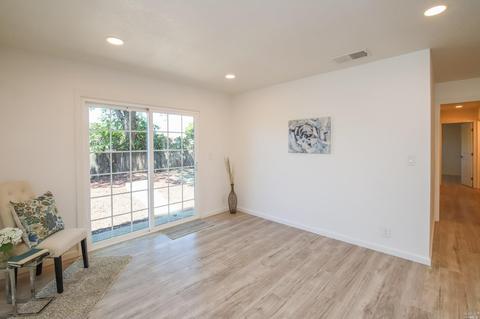 2049 Falcon Dr, Fairfield, CA 94533 photo 26
