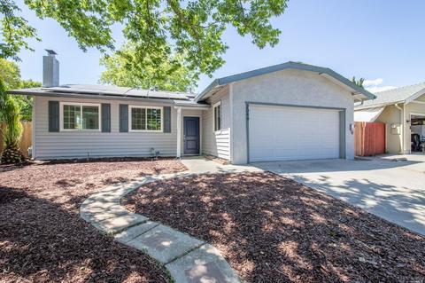 2049 Falcon Dr, Fairfield, CA 94533 photo 5