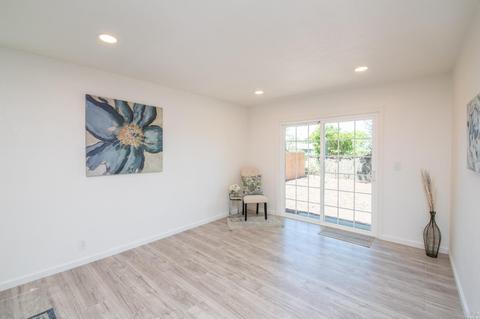 2049 Falcon Dr, Fairfield, CA 94533 photo 25