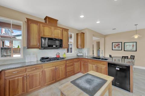 842 Elderberry Loop, Vacaville, CA 95688 photo 31