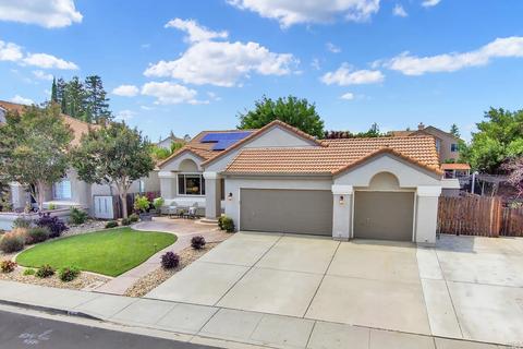 820 Monaghan Cir, Vacaville, CA 95688 photo 4