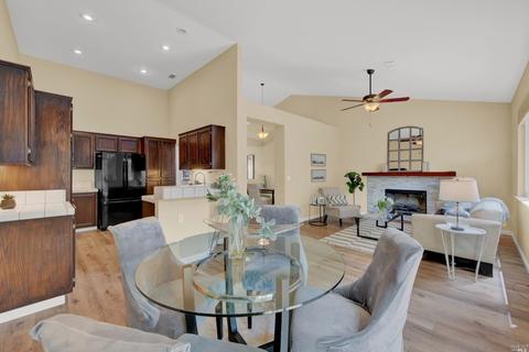 820 Monaghan Cir, Vacaville, CA 95688 photo 37