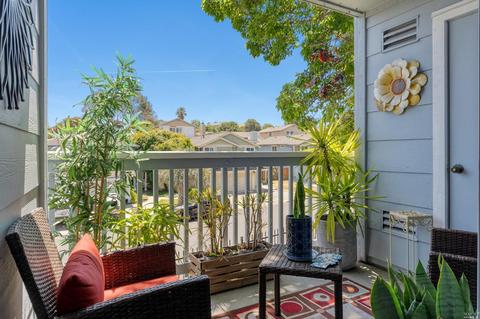 513 Lighthouse Dr, Vallejo, CA 94590 photo 5