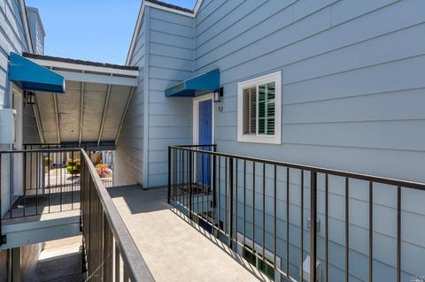 513 Lighthouse Dr, Vallejo, CA 94590 photo 1