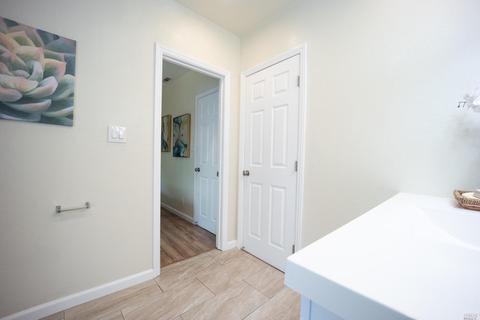 467 Wallace Ave, Vallejo, CA 94590 photo 20