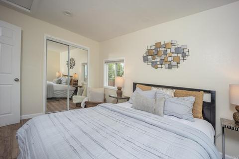 467 Wallace Ave, Vallejo, CA 94590 photo 18