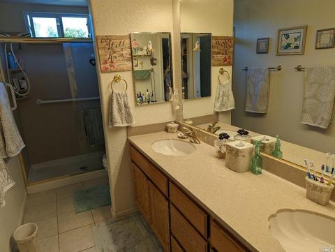 354 Glen Eagle Ct, Vacaville, CA 95688 photo 9