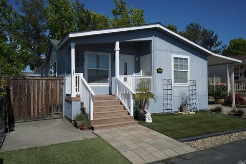 8172 Willow St, Windsor, CA 95492 photo 1